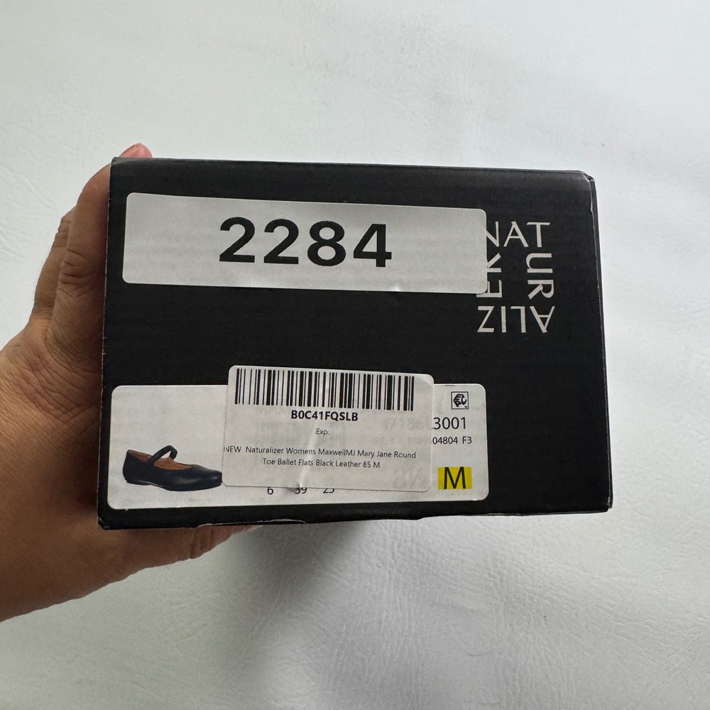 Naturalizer Maxwell MJ Black Leather Mary Jane Flat Women 8.5M Round Toe Comfort - Picture 8 of 14